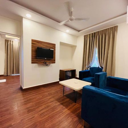 Ticlo Resorts Calangute Buitenkant foto