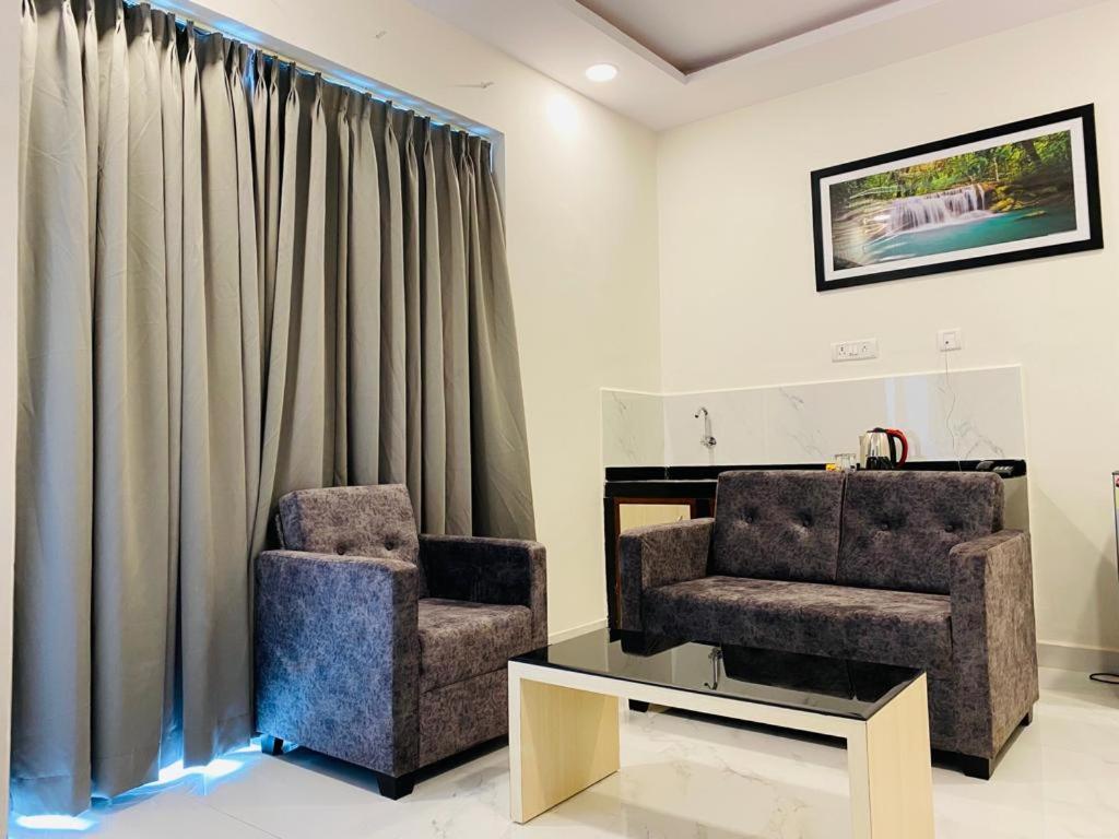 Ticlo Resorts Calangute Buitenkant foto