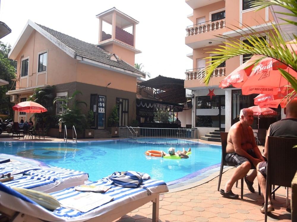 Ticlo Resorts Calangute Buitenkant foto